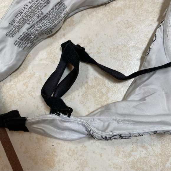 Victorias Secret Bombshell Add 2 Cups Sizes Push Up Bra 32B - Picture 4 of 4